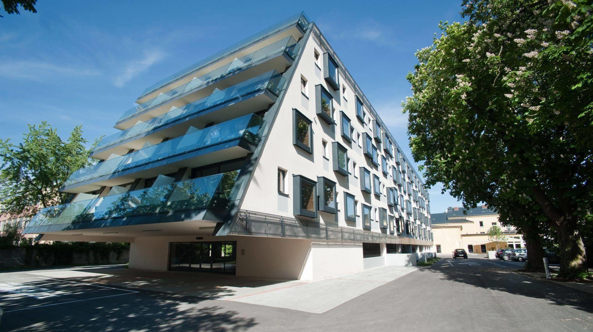 Cityhotel D&C St.Poelten Sankt Poelten Dış mekan fotoğraf