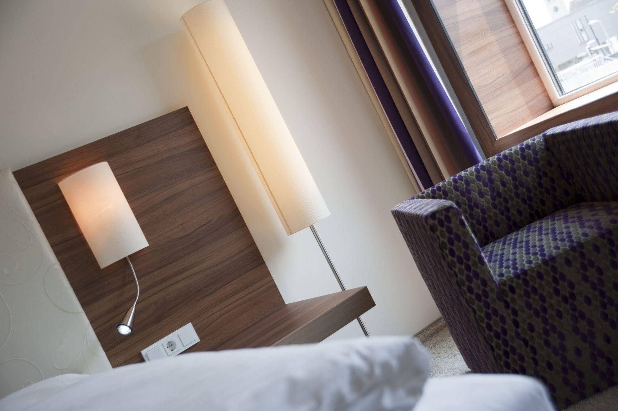 Cityhotel D&C St.Poelten Sankt Poelten Dış mekan fotoğraf