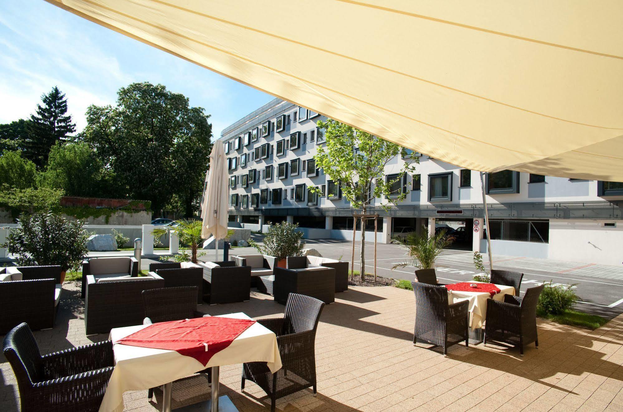 Cityhotel D&C St.Poelten Sankt Poelten Dış mekan fotoğraf