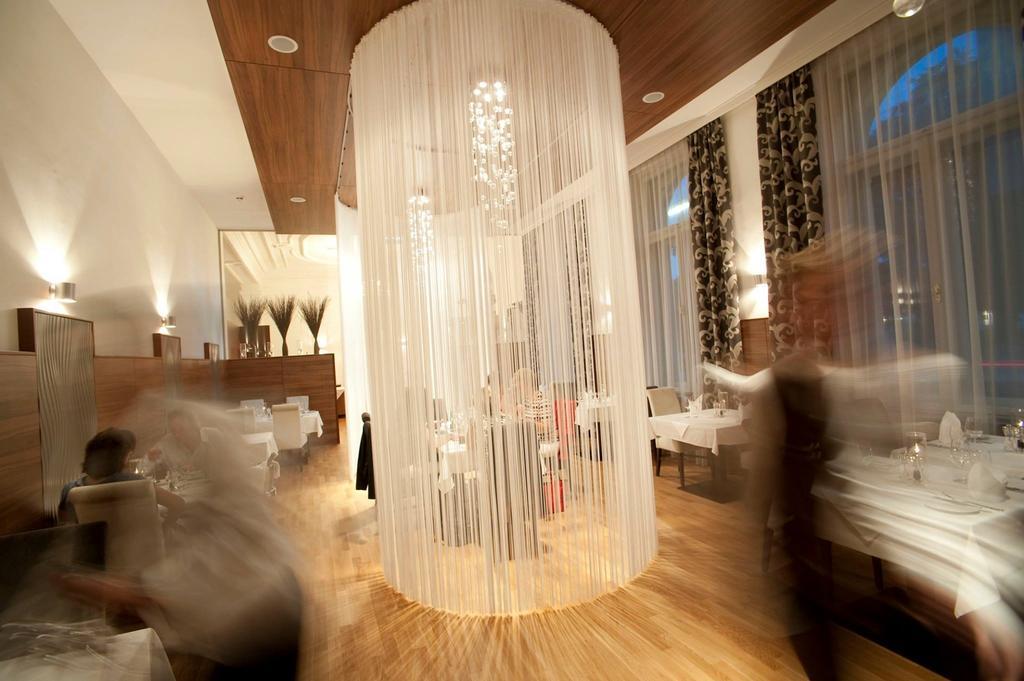 Cityhotel D&C St.Poelten Sankt Poelten Dış mekan fotoğraf